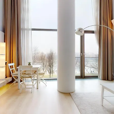 Eurovea Apartments * Bratislava